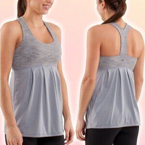 LULULEMON Power Dance Tank Sz 6 Heathered Fossil Wee Are From Space Coal Fossil